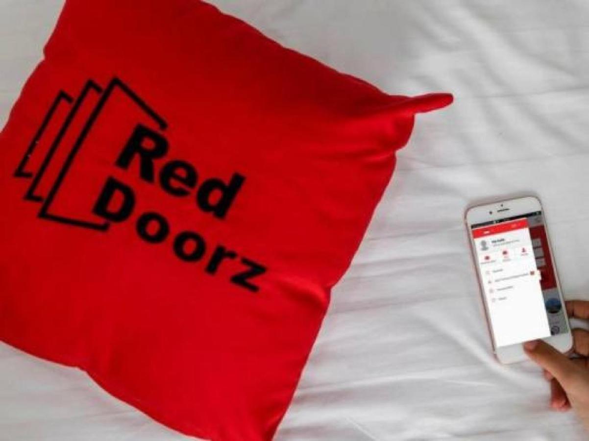 Reddoorz Syariah Near Universitas Negeri Malang Extérieur photo